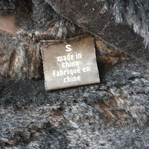 ISDA & CO. Faux fur shearling black coat size s - Picture 10 of 13